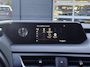 Lexus UX 250h AWD Executive Line | Adaptieve Cruise Control | Verwarmde voorstoelen | Alcantara Bekleding | Trekhaak