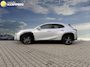 Lexus UX 250h AWD Executive Line | Adaptieve Cruise Control | Verwarmde voorstoelen | Alcantara Bekleding | Trekhaak
