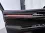 Volkswagen Golf 1.5 TSI 150pk Sfeerverlichting Stoelverwarming Parkeersensoren Navigatie