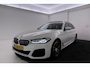BMW 5-Serie Touring 520i High Executive M-Sport | Panoramadak | Dealer Ond. | CarPlay | Stoelverwarming | Comfortstoelen | Head-Up