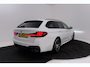 BMW 5-Serie Touring 520i High Executive M-Sport | Panoramadak | Dealer Ond. | CarPlay | Stoelverwarming | Comfortstoelen | Head-Up