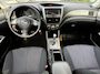 Subaru Forester 2.0 X Comfort Automaat | Airco | Cruise Control | LMV | Trekhaak | Stoelverwarming | APK tot 21-10-2027!