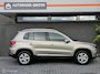 Volkswagen Tiguan 2.0 TSI Track&Field 4Motion| 2.500kg trekg