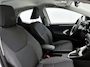 Toyota Yaris 1.5 Hybrid Dynamic | 16" spaakvelgen | Eerste eigenaar |