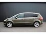 Ford S-Max 2.0 EcoBoost Titanium - NAVIGATIE - TREKHAAK - 2 x PDC - STOELVERWARMING