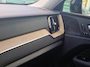 Volvo XC60 2.0 T6 Plug-in hybrid AWD Plus Dark PHEV, Automaat, Panoramadak, Trekhaak semi elektrisch inklapbaar, Head-up display, Stoelverwarming, Stuurverwarming, Harman Kardon audio, 360 graden parkeercamera