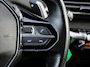 Peugeot 3008 GT Line 1.6 e-THP 180pk Automaat CRUISE.C | TREKHAAK | 19''LM | DODE HOEK | PDC | APPLE-CARPLAY