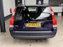 Volvo V70 2.4