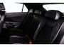 Volkswagen T-Roc R-Line 1st Edition 1.5 eTSI 150pk DSG Automaat Trekhaak, Black Style, Adaptive cruise control, Achteruitrijcamera, LED koplampen, Stuurwiel verwarmd