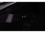 Volkswagen T-Roc R-Line 1st Edition 1.5 eTSI 150pk DSG Automaat Trekhaak, Black Style, Adaptive cruise control, Achteruitrijcamera, LED koplampen, Stuurwiel verwarmd