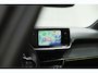 Peugeot 208 1.2 PureTech 130 GT | Alcantara Pack | Panoramadak | Dodehoekdetectie | Adaptieve Cruise