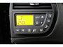 Citroën C4 Grand Picasso 1.6 THP Ligne Business EGS 7Persoons/ Automaat/ Pano-Dak/ LEDER/ Trekhaak/ Flippers/ Stoelverw./ Clima/ Navi/ Cruise/ Bluetooth/ Multi.LEDER.Stuur/ Elek.pakket/ Isofix/ PDC achter.