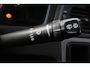 Volvo V70 2.4 Summum/ 5-Cilinder/ 16''LMV/ Clima/ Cruise/ Multi.LEDER.Stuur/ Elek.Pakket/ Armsteun/ Isofix/ C.V.afstand.