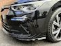 Volkswagen Golf 1.5 eTSI R-Line Business|Keyless entry|Camera|Carplay|Sfeerverlichting.