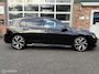 Volkswagen Golf 1.5 eTSI R-Line Business|Keyless entry|Camera|Carplay|Sfeerverlichting.