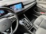 Volkswagen Golf 1.5 eTSI R-Line Business|Keyless entry|Camera|Carplay|Sfeerverlichting.