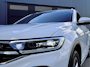 Volkswagen T-Roc 1.0 TSI *3X R-Line* Apple Carplay / Stoelverwarming / Adapt. Cruise / IQ LED / Digital Cockpit / 1e Eigenaar!