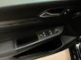 Volkswagen Golf 1.5 eTSI Style Sfeerverlichting/Carplay/Memory Seats/Camera