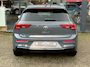Volkswagen Golf 1.5 eTSI R-Line Edition ACC/CAMERA/CARPLAY