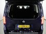 Mercedes-Benz V-klasse 250d 4-MATIC | DUBBELE CABINE | AVANTGARDE | AMG | DISTRONIC PLUS | BURMESTER | AMG | PARKEERCAMERA | NAVIGATIE | LEDEREN BEKLEDING | TREKHAAK
