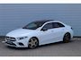 Mercedes-Benz A-klasse 180 AMG Line/Pano/Dodehoek/Sfeer/Trekhaak