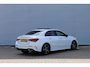 Mercedes-Benz A-klasse 180 AMG Line/Pano/Dodehoek/Sfeer/Trekhaak