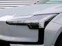 Volvo EX30 Single Motor Plus Automaat / Verwarmde voorstoelen / Verwarmd stuurwiel /  Glossy zwart dak / Google Maps Navi