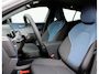 Volvo EX30 Single Motor Plus Automaat / Verwarmde voorstoelen / Verwarmd stuurwiel /  Glossy zwart dak / Google Maps Navi