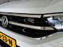 Volkswagen T-Roc TSI 110PK R-LINE BUSINESS CAMERA/MASSAGE/IQ.LIGHT
