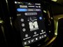 Volvo V60 T8 AWD Recharge Plus Dark | Vol! | Schuifdak | Trekhaak | 360 Camera | Head-Up Display | 455pk | All Season banden | Harman Kardon | Adaptieve Cruise Control | Stoelverwarming voor+achter | Stuurwielverwarming | 18 Inch | Pilot Assist | BLIS Dode Hoek Detectie | Elektrische voorstoelen geheugen | R-Design Contour stoelen met wit stiksel en bies | Zitting verlenging voorstoelen | Google Infotainment | Privacy Glass | Keyless Drive | Parkeersensoren voor+achter | Elektrisch bedienbare achterklep | DAB Radio | Apple Carplay/Android Auto | Volvo On Call met mobiele App functie | Forest Lake Metallic |