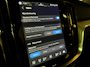 Volvo V60 T8 AWD Recharge Plus Dark | Vol! | Schuifdak | Trekhaak | 360 Camera | Head-Up Display | 455pk | All Season banden | Harman Kardon | Adaptieve Cruise Control | Stoelverwarming voor+achter | Stuurwielverwarming | 18 Inch | Pilot Assist | BLIS Dode Hoek Detectie | Elektrische voorstoelen geheugen | R-Design Contour stoelen met wit stiksel en bies | Zitting verlenging voorstoelen | Google Infotainment | Privacy Glass | Keyless Drive | Parkeersensoren voor+achter | Elektrisch bedienbare achterklep | DAB Radio | Apple Carplay/Android Auto | Volvo On Call met mobiele App functie | Forest Lake Metallic |
