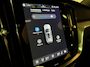 Volvo V60 T8 AWD Recharge Plus Dark | Vol! | Schuifdak | Trekhaak | 360 Camera | Head-Up Display | 455pk | All Season banden | Harman Kardon | Adaptieve Cruise Control | Stoelverwarming voor+achter | Stuurwielverwarming | 18 Inch | Pilot Assist | BLIS Dode Hoek Detectie | Elektrische voorstoelen geheugen | R-Design Contour stoelen met wit stiksel en bies | Zitting verlenging voorstoelen | Google Infotainment | Privacy Glass | Keyless Drive | Parkeersensoren voor+achter | Elektrisch bedienbare achterklep | DAB Radio | Apple Carplay/Android Auto | Volvo On Call met mobiele App functie | Forest Lake Metallic |
