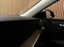 Volvo V60 T6 AWD Recharge Ultra Dark | Trekhaak | Schuifdak | Head-Up Display | Harman Kardon | Adaptieve Cruise Control | Stoelverwarming voor+achter | Stuurwielverwarming | 18 Inch | Full LED Meesturende koplampen | Parkeercamera | Pilot Assist | BLIS Dode Hoek Detectie | Elektrische voorstoelen geheugen | Lederen bekleding | Zitting verlenging voorstoelen | Lederen dashboard | Google Infotainment | Keyless Drive | Parkeersensoren voor+achter | Privacy Glass | Elektrisch bedienbare achterklep | DAB Radio | Apple Carplay/Android Auto | Volvo On Call met mobiele App functie | Onyx Black Metallic |