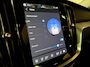 Volvo V60 T6 AWD Recharge Ultra Dark | Trekhaak | Schuifdak | Head-Up Display | Harman Kardon | Adaptieve Cruise Control | Stoelverwarming voor+achter | Stuurwielverwarming | 18 Inch | Full LED Meesturende koplampen | Parkeercamera | Pilot Assist | BLIS Dode Hoek Detectie | Elektrische voorstoelen geheugen | Lederen bekleding | Zitting verlenging voorstoelen | Lederen dashboard | Google Infotainment | Keyless Drive | Parkeersensoren voor+achter | Privacy Glass | Elektrisch bedienbare achterklep | DAB Radio | Apple Carplay/Android Auto | Volvo On Call met mobiele App functie | Onyx Black Metallic |