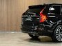 Volvo XC90 T8 AWD Recharge Ultra Dark | Facelift | Luchtvering | Trekhaak | 360 Camera | Head-Up Display | Harman Kardon | 455pk | Adaptieve Cruise Control | Stoelverwarming voor+achter | Stuurwielverwarming | Schuifdak | Full LED Meesturende koplampen | Pilot Assist | BLIS Dode Hoek Detectie | Alcantara hemelbekleding | Lederen zonnekleppen en handgrepen | Elektrische voorstoelen geheugen | Quilted Nordico bekleding | Zitting verlenging voorstoelen | Lederen dashboard | 21 Inch | Google Infotainment | Keyless Drive | Privacy Glass | Elektrisch bedienbare achterklep | Geïntegreerd kinderzitje achterin | Geïntegreerde zongordijnen achterportieren | Verlichte instaplijsten | 7-Persoons | 4-Zone Climate Control | DAB Radio | Apple Carplay/Android Auto | Alarm Klasse III | Onyx Black Metallic |