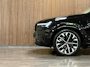 Volvo XC90 T8 AWD Recharge Ultra Dark | Facelift | Luchtvering | Trekhaak | 360 Camera | Head-Up Display | Harman Kardon | 455pk | Adaptieve Cruise Control | Stoelverwarming voor+achter | Stuurwielverwarming | Schuifdak | Full LED Meesturende koplampen | Pilot Assist | BLIS Dode Hoek Detectie | Alcantara hemelbekleding | Lederen zonnekleppen en handgrepen | Elektrische voorstoelen geheugen | Quilted Nordico bekleding | Zitting verlenging voorstoelen | Lederen dashboard | 21 Inch | Google Infotainment | Keyless Drive | Privacy Glass | Elektrisch bedienbare achterklep | Geïntegreerd kinderzitje achterin | Geïntegreerde zongordijnen achterportieren | Verlichte instaplijsten | 7-Persoons | 4-Zone Climate Control | DAB Radio | Apple Carplay/Android Auto | Alarm Klasse III | Onyx Black Metallic |