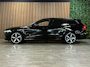 Volvo V60 T8 AWD Recharge Ultra Ultimate Dark | Bowers & Wilkins | Schuifdak | Head-Up Display | 455pk | Adaptieve Cruise Control | Stoelverwarming voor+achter | Stuurwielverwarming | 19 Inch | Full LED Meesturende koplampen | Gelamineerde/geluidwerende zijruiten | Pilot Assist | BLIS Dode Hoek Detectie | Elektrische voorstoelen geheugen | R-Design Contour stoelen met wit stiksel en bies | Zitting verlenging voorstoelen | Lederen Dashboard | Google Infotainment | Privacy Glass | Keyless Drive | Parkeersensoren voor+achter | Elektrisch bedienbare achterklep Apple Carplay/Android Auto | Volvo On Call met mobiele App functie | Onyx Black Metallic |