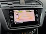 Volkswagen Tiguan 1.5 TSI ACT Highline Business R 150pk Camera / Trekhaak / Stoelverwarming Voor + Achter