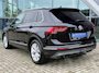 Volkswagen Tiguan 1.5 TSI ACT Highline Business R 150pk Camera / Trekhaak / Stoelverwarming Voor + Achter