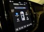 Volvo XC60 T8 AWD Recharge Ultra Dark | Luchtvering | Trekhaak | 360° Camera | 455pk | Head-Up Display | Harman Kardon | Adaptieve Cruise Control | Stoelverwarming voor+achter | Stuurwielverwarming | Full LED Meesturende koplampen | Pilot Assist | BLIS Dode Hoek Detectie | Elektrische voorstoelen geheugen | Lederen bekleding | Zitting verlenging voorstoelen | Lederen Dashboard | Schuifdak | 21 Inch | Google Infotainment | Keyless Drive | Parkeersensoren voor+achter | Privacy Glass | Elektrisch bedienbare achterklep | Alarm Klasse III | DAB Radio | Apple Carplay/Android Auto | Draadloos telefoon opladen | Volvo On Call met mobiele App functie | Onyx Black Metallic |