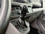 Volkswagen Crafter 2.0TDI 177PK Automaat L3H3 Highline | Trekhaak 3000Kg | Navigatie | Camera | Multimedia | Airco | Cruise | 3-Zits
