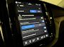 Volvo XC60 T6 AWD Recharge Plus Bright | Trekhaak | 360° Camera | Harman Kardon | Adaptieve Cruise Control | Stoelverwarming voor+achter | Stuurwielverwarming | Schuifdak | Full LED Meesturende koplampen | Pilot Assist | BLIS Dode Hoek Detectie | Elektrische voorstoelen geheugen | Lederen bekleding | Zitting verlenging voorstoelen | 19 Inch | Google Infotainment | Keyless Drive | Privacy Glass | Elektrisch bedienbare achterklep | DAB Radio | Apple Carplay/Android Auto | Draadloos telefoon opladen | Volvo On Call met mobiele App functie | Bright Dusk Metallic |