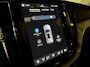 Volvo XC60 T6 AWD Recharge Plus Bright | Trekhaak | 360° Camera | Harman Kardon | Adaptieve Cruise Control | Stoelverwarming voor+achter | Stuurwielverwarming | Schuifdak | Full LED Meesturende koplampen | Pilot Assist | BLIS Dode Hoek Detectie | Elektrische voorstoelen geheugen | Lederen bekleding | Zitting verlenging voorstoelen | 19 Inch | Google Infotainment | Keyless Drive | Privacy Glass | Elektrisch bedienbare achterklep | DAB Radio | Apple Carplay/Android Auto | Draadloos telefoon opladen | Volvo On Call met mobiele App functie | Bright Dusk Metallic |