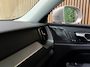 Volvo XC60 T6 AWD Recharge Plus Bright | Trekhaak | 360° Camera | Harman Kardon | Adaptieve Cruise Control | Stoelverwarming voor+achter | Stuurwielverwarming | Schuifdak | Full LED Meesturende koplampen | Pilot Assist | BLIS Dode Hoek Detectie | Elektrische voorstoelen geheugen | Lederen bekleding | Zitting verlenging voorstoelen | 19 Inch | Google Infotainment | Keyless Drive | Privacy Glass | Elektrisch bedienbare achterklep | DAB Radio | Apple Carplay/Android Auto | Draadloos telefoon opladen | Volvo On Call met mobiele App functie | Bright Dusk Metallic |