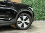 Volvo XC40 T5 Recharge Plus Dark | Trekhaak | Harman Kardon | Parkeercamera | All Season banden | Adaptieve Cruise Control | Pilot Assist | BLIS Dode Hoek Detectie | Bestuurdersstoel elektrisch geheugen | Stoel en Stuurwielverwarming | Privacy Glass | 19 Inch | Passagiersstoel elektrisch | Zitting verlenging voorstoelen | Keyless Drive | Parkeersensoren voor+achter | Privacy Glass | Elektrisch bedienbare achterklep | Climate Control L+R | DAB Radio | Apple Carplay/Android Auto | Volvo On Call met mobiele App functie | Onyx Black Metallic |