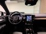 Volvo XC40 T5 Recharge Plus Dark | Trekhaak | Harman Kardon | Parkeercamera | All Season banden | Adaptieve Cruise Control | Pilot Assist | BLIS Dode Hoek Detectie | Bestuurdersstoel elektrisch geheugen | Stoel en Stuurwielverwarming | Privacy Glass | 19 Inch | Passagiersstoel elektrisch | Zitting verlenging voorstoelen | Keyless Drive | Parkeersensoren voor+achter | Privacy Glass | Elektrisch bedienbare achterklep | Climate Control L+R | DAB Radio | Apple Carplay/Android Auto | Volvo On Call met mobiele App functie | Onyx Black Metallic |