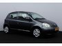 Toyota Yaris 1.3 VVT-i S-Line/ HISTORIE!/ 5-Drs/ Airco/ C.V. Afstand/ Elek. pakket/ Isofix/ Multi. LEDER. Stuur/ Getint glas/ Mistl./ Metallic lak.