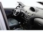 Toyota Yaris 1.3 VVT-i S-Line/ HISTORIE!/ 5-Drs/ Airco/ C.V. Afstand/ Elek. pakket/ Isofix/ Multi. LEDER. Stuur/ Getint glas/ Mistl./ Metallic lak.