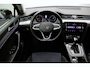 Volkswagen Passat Variant 1.4 TSI PHEV GTE Business 2020 | Facelift | Dealer Onderhouden | Elektrische Trekhaak | App Connect | Stoelverwarming | Panoramadak | Navigatie | Achteruitrij Camera | Stuurwiel Bediening | Nationale Autopas