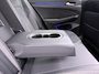 Volkswagen Golf 1.5 eHybrid Style Edition | Panodak | Trekhaak | Camera | ACC | Side Assist | Elek. Stoel |